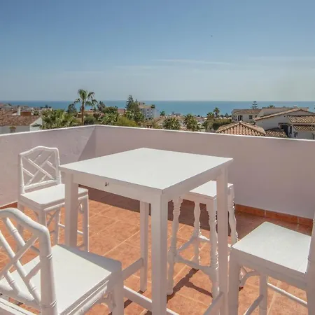 Gorgeous In Riviera Del Sol With Kitchen Sitio de Calahonda