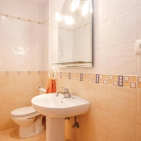 Gorgeous In Riviera Del Sol With Kitchen Holiday home *