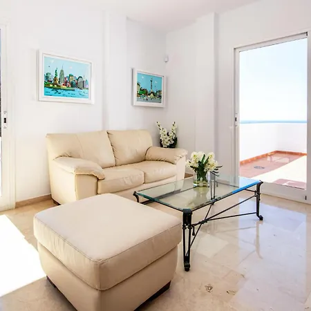 Holiday home Gorgeous In Riviera Del Sol With Kitchen Sitio de Calahonda