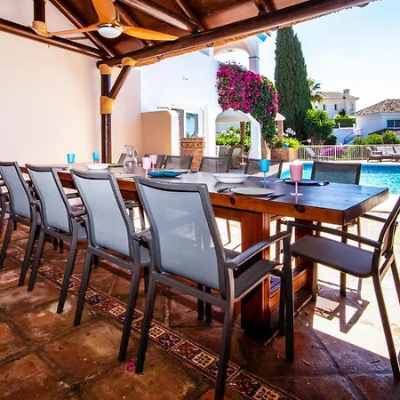Gorgeous In Riviera Del Sol With Kitchen Sitio de Calahonda