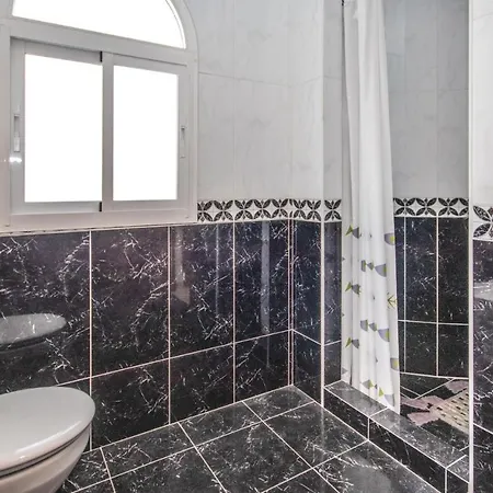Gorgeous In Riviera Del Sol With Kitchen Vakantiehuis Sitio de Calahonda